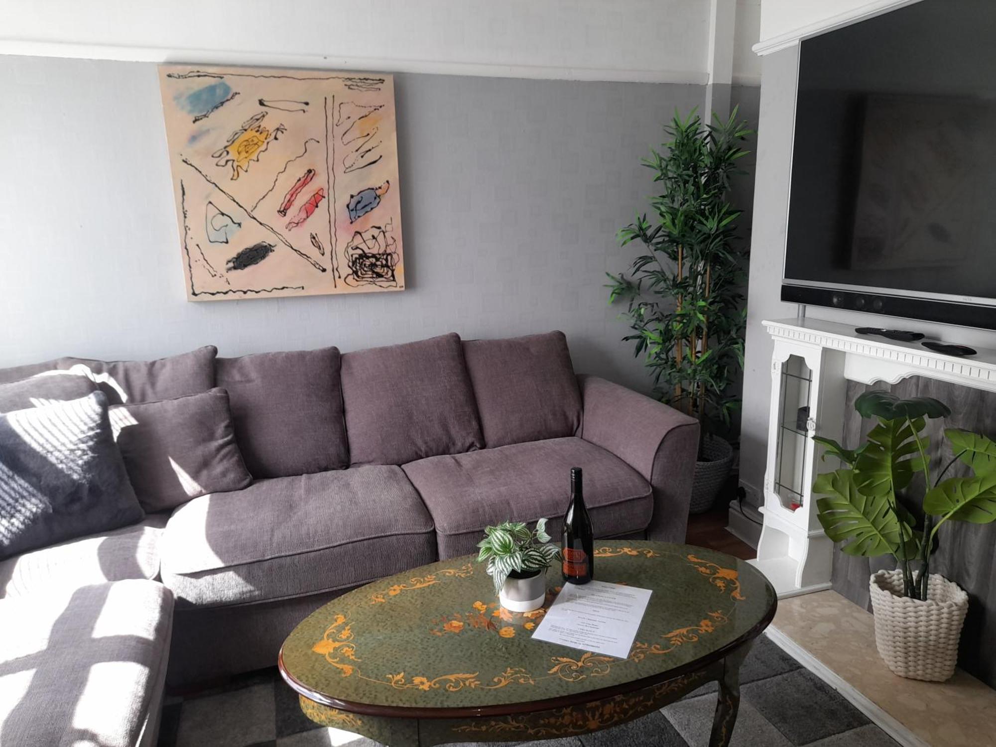 Bright 4-Bed House 15 Min To Manchester Centre Villa Exterior foto